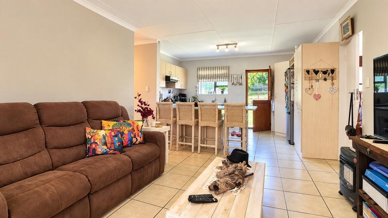 3 Bedroom Property for Sale in Fraaiuitsig Western Cape